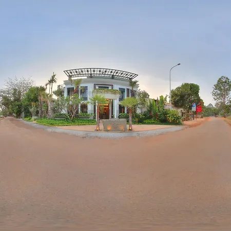 Jaya House River Park Hotel