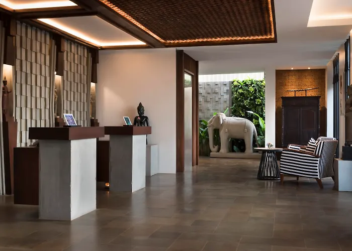 Jaya House River Park 5*