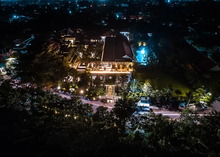 Jaya House River Park