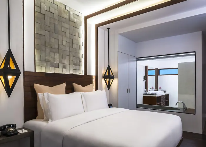 Jaya House River Park 5*